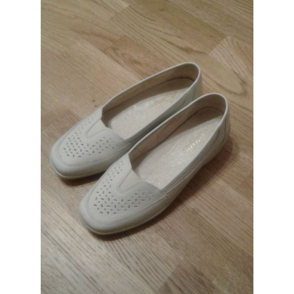womens classy shoes